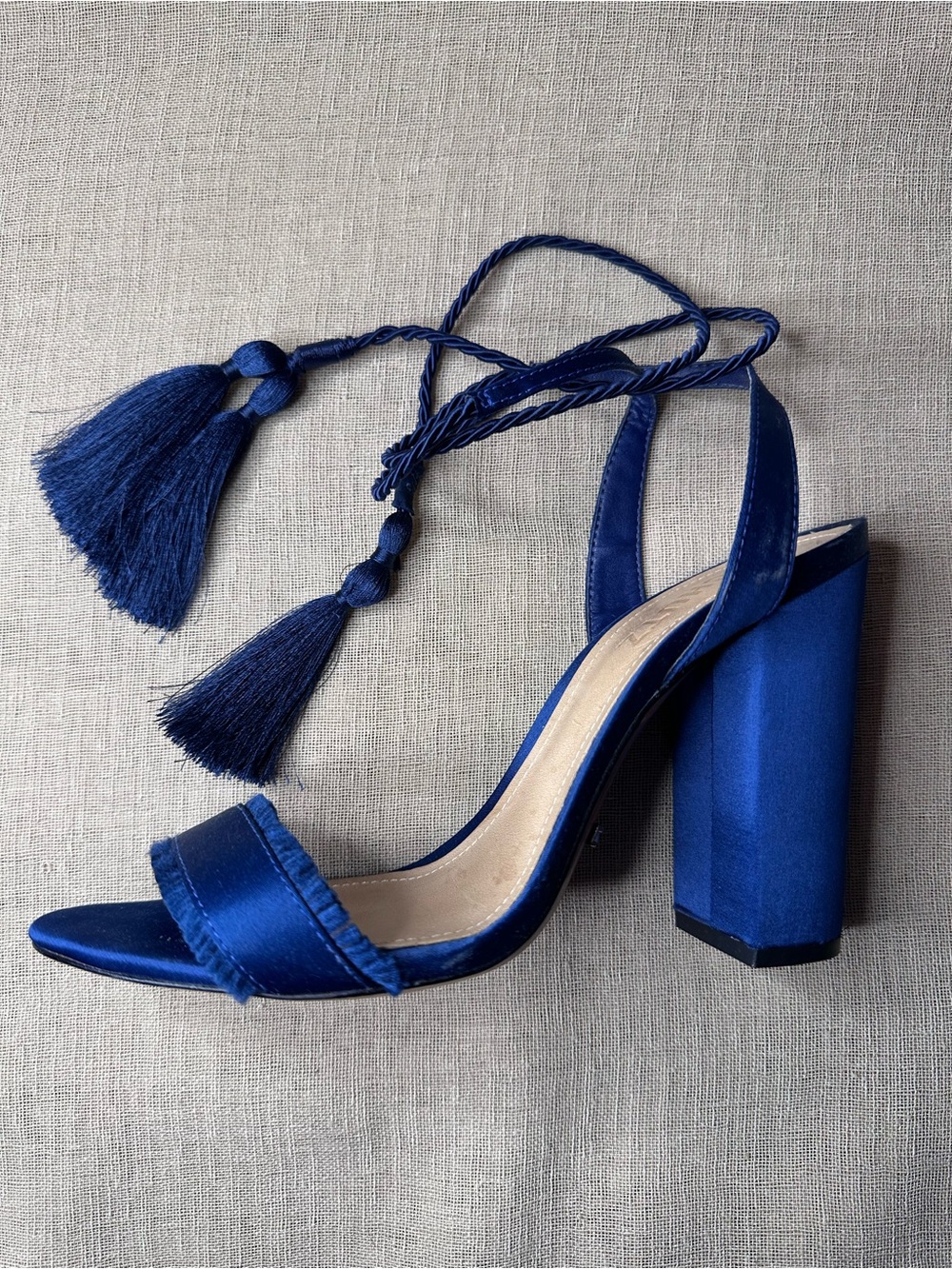 Schutz Primm Satin Sandal Sz 8